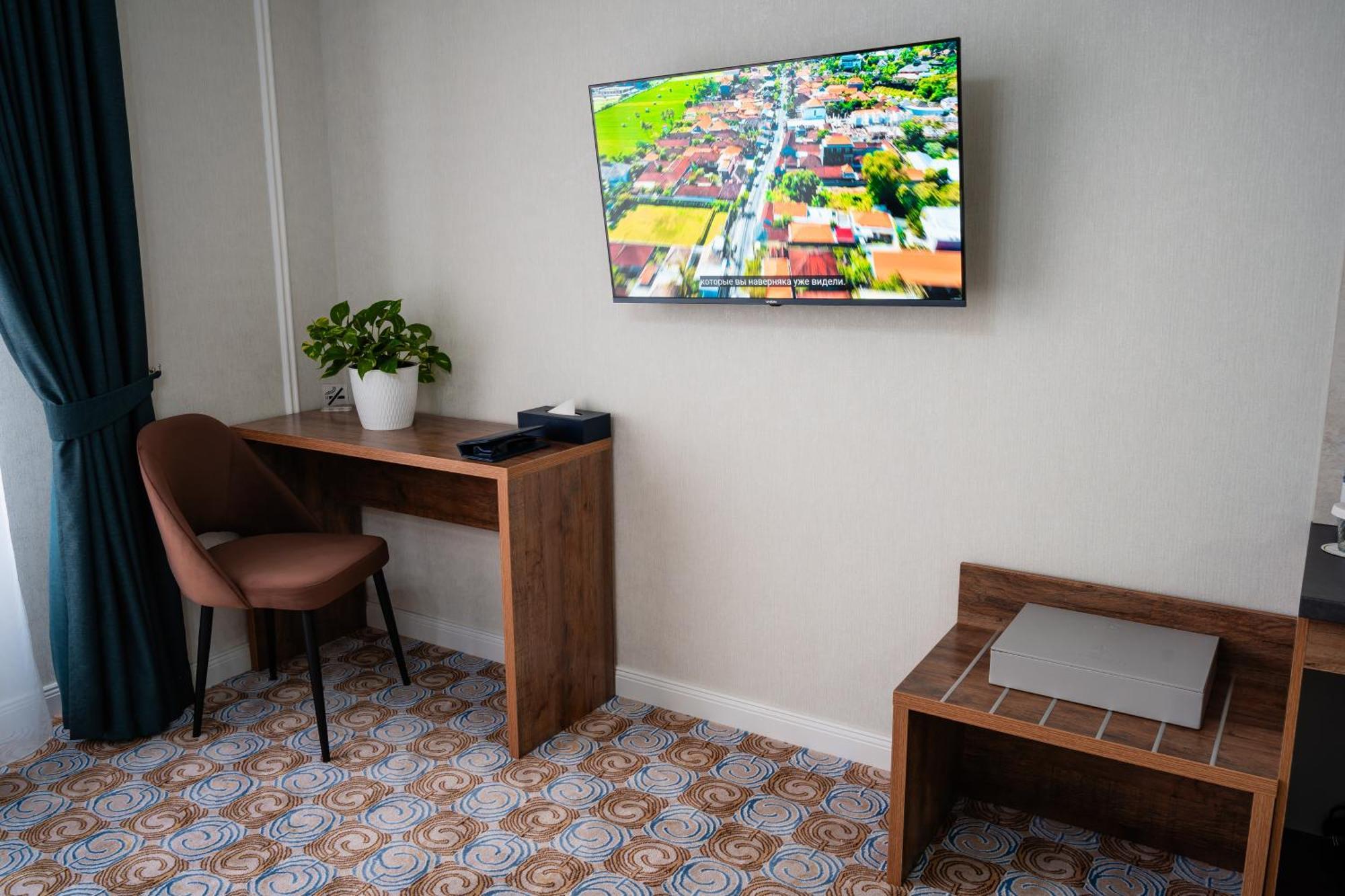 Cosmopolitan Hotel Шымкент Экстерьер фото